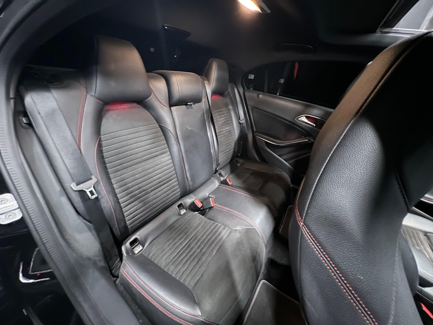 Used Mercedes-Benz A-Class 2018 for sale - 76942629: Photo 20