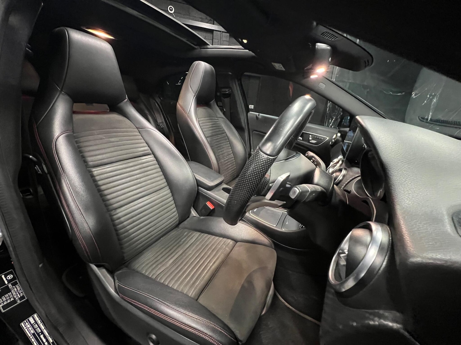 Used Mercedes-Benz A-Class 2018 for sale - 76942629: Photo 8