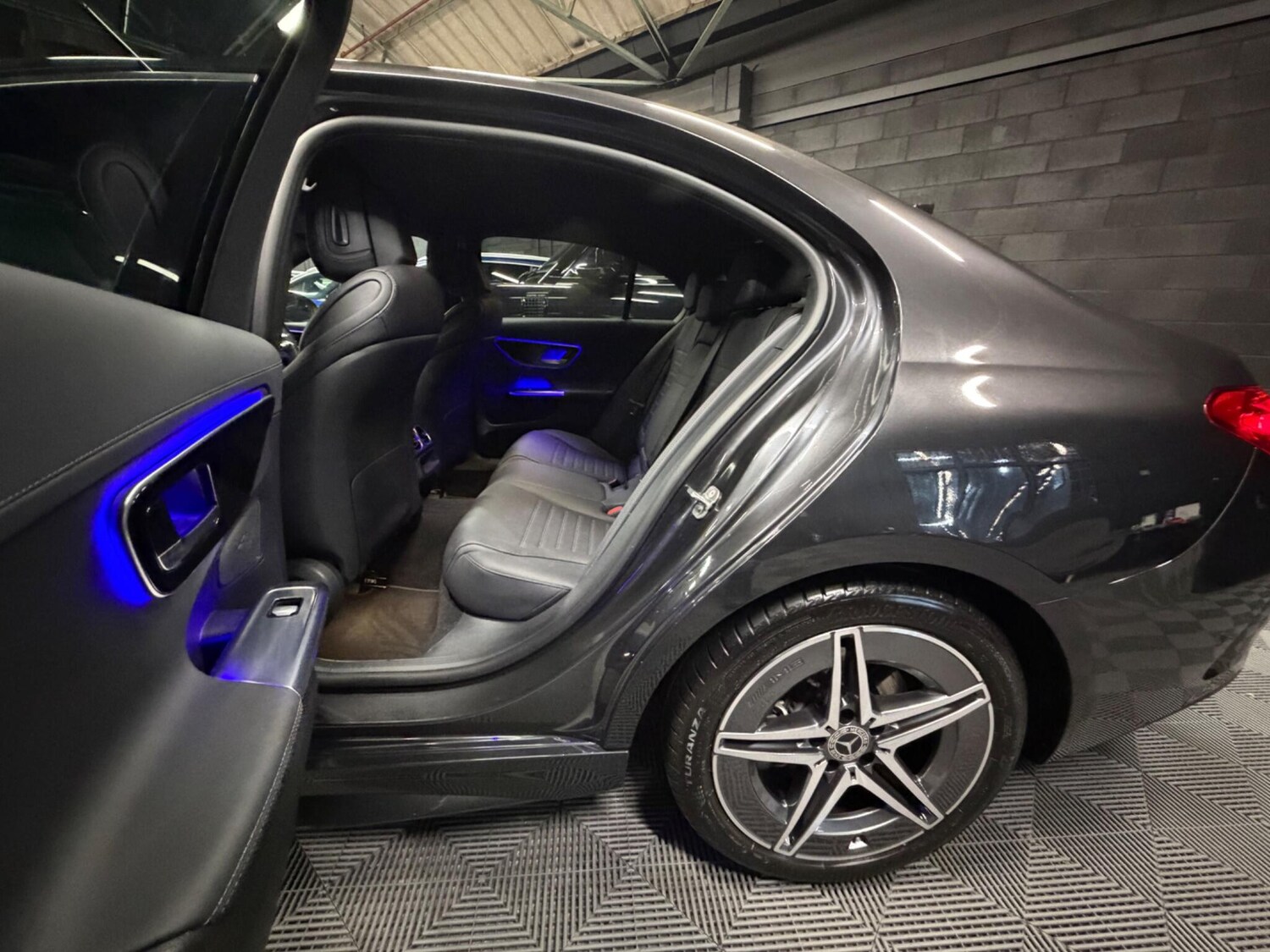 Used Mercedes-Benz C Class 2025 for sale - 77479201: Photo 14