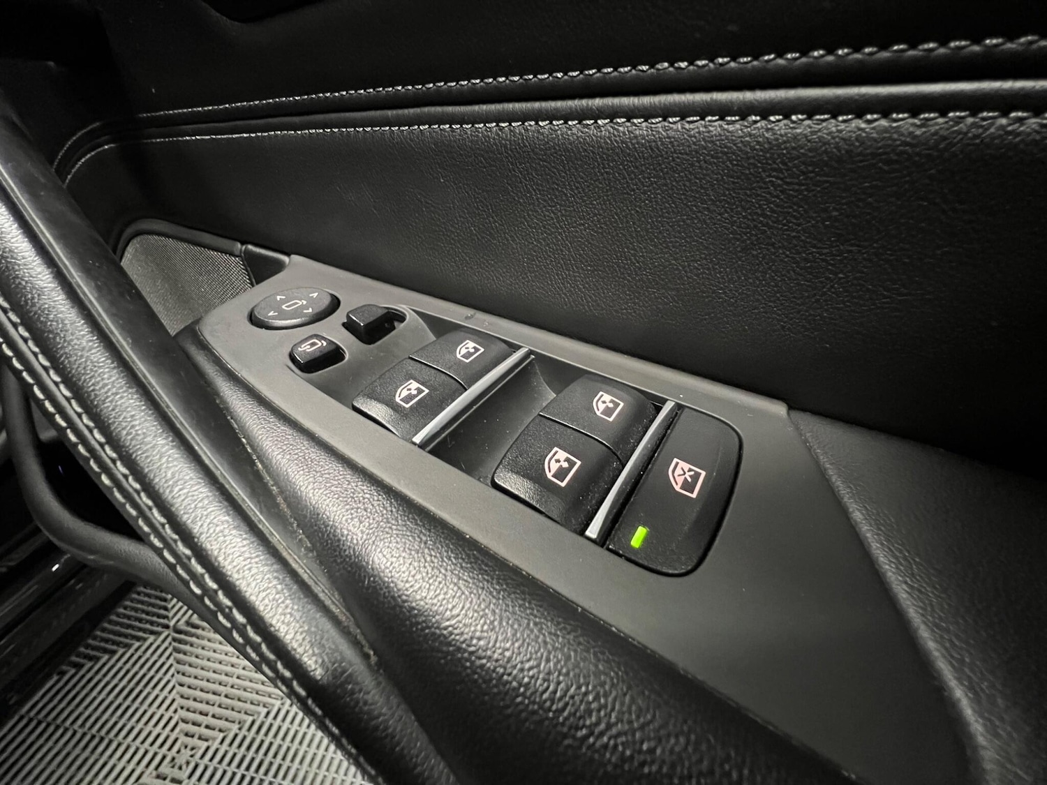 Used BMW M5 for sale - 77021059: Photo 24