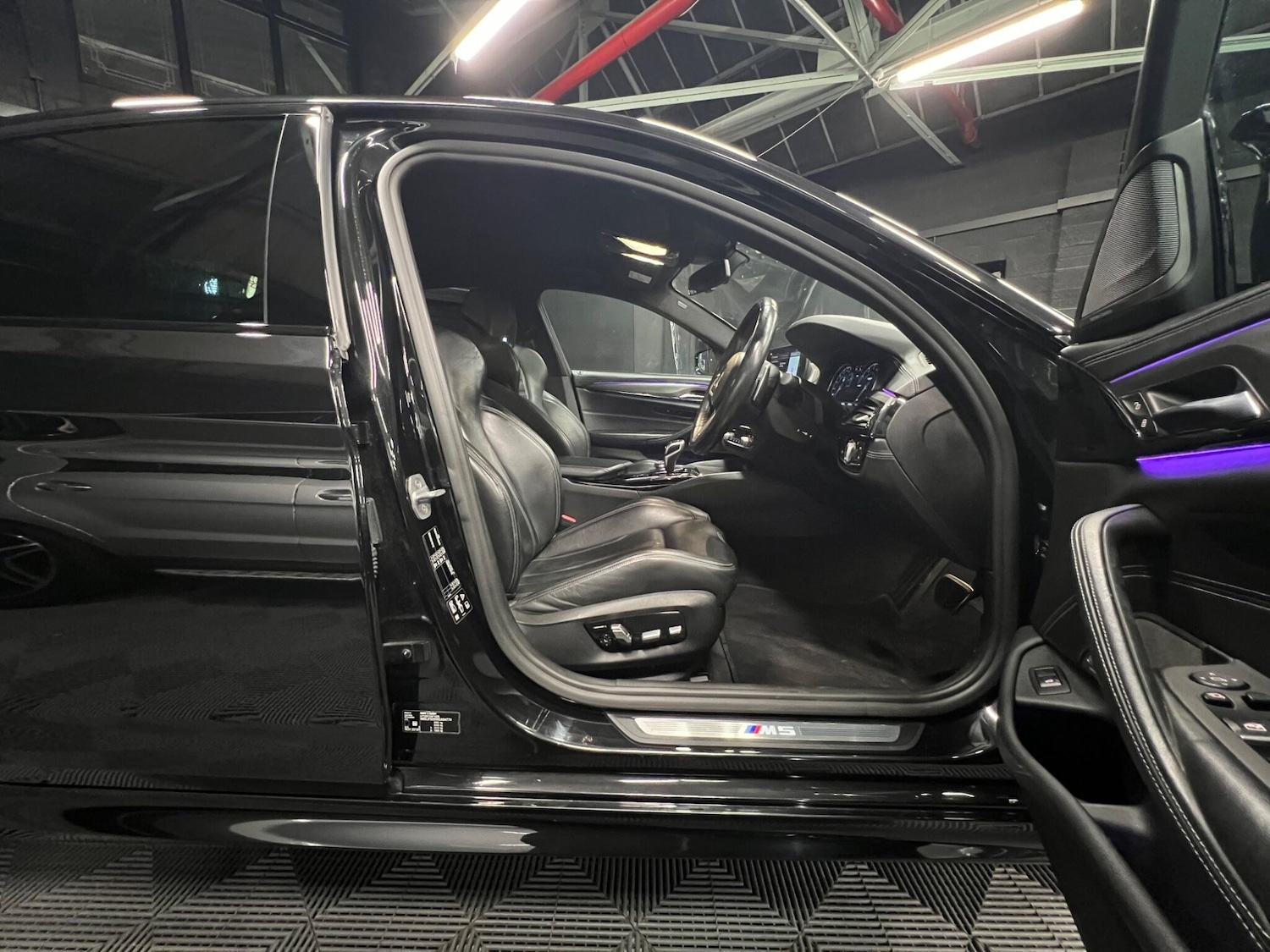 Used BMW M5 for sale - 77021059: Photo 6