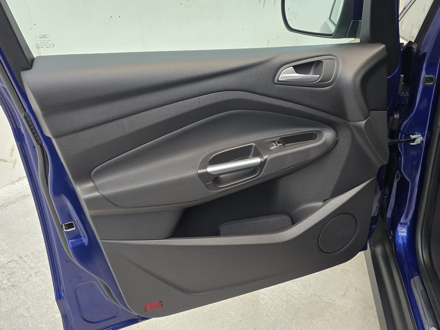 Used Ford C-Max 2017 for sale - 78031704: Photo 24