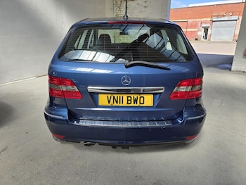 Used Mercedes-Benz B Class 2011 for sale - 78084525: Photo