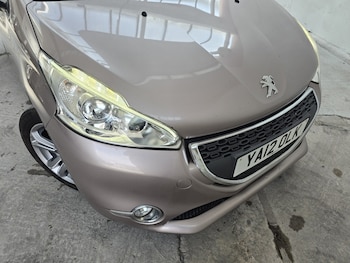 Used Peugeot 208 2012 for sale - 79451428: Photo