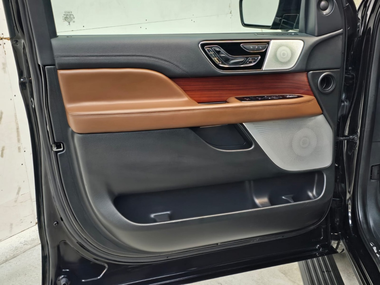 Used Lincoln Navigator 2025 for sale - 78031725: Photo 39