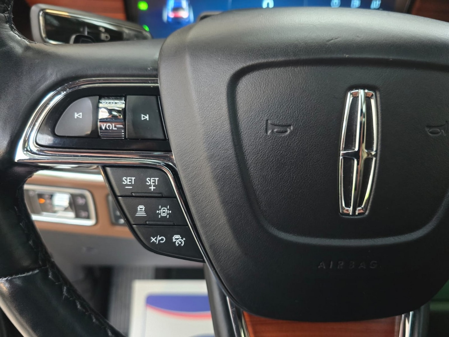 Used Lincoln Navigator 2025 for sale - 78031725: Photo 85