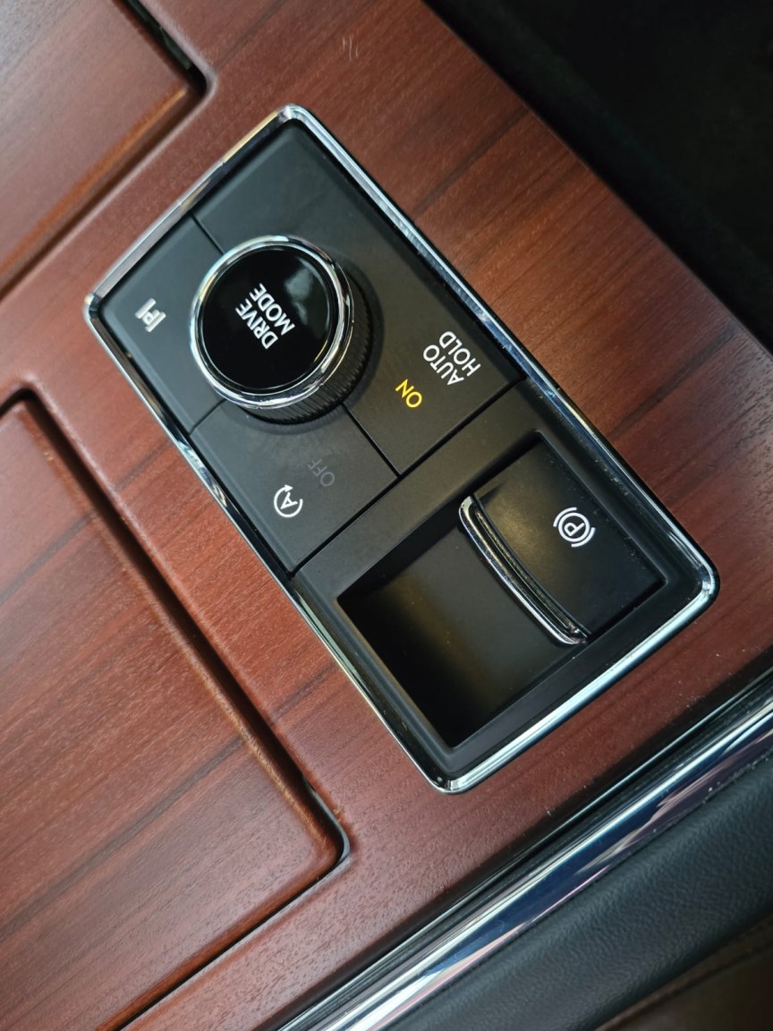 Used Lincoln Navigator 2025 for sale - 78031725: Photo 93