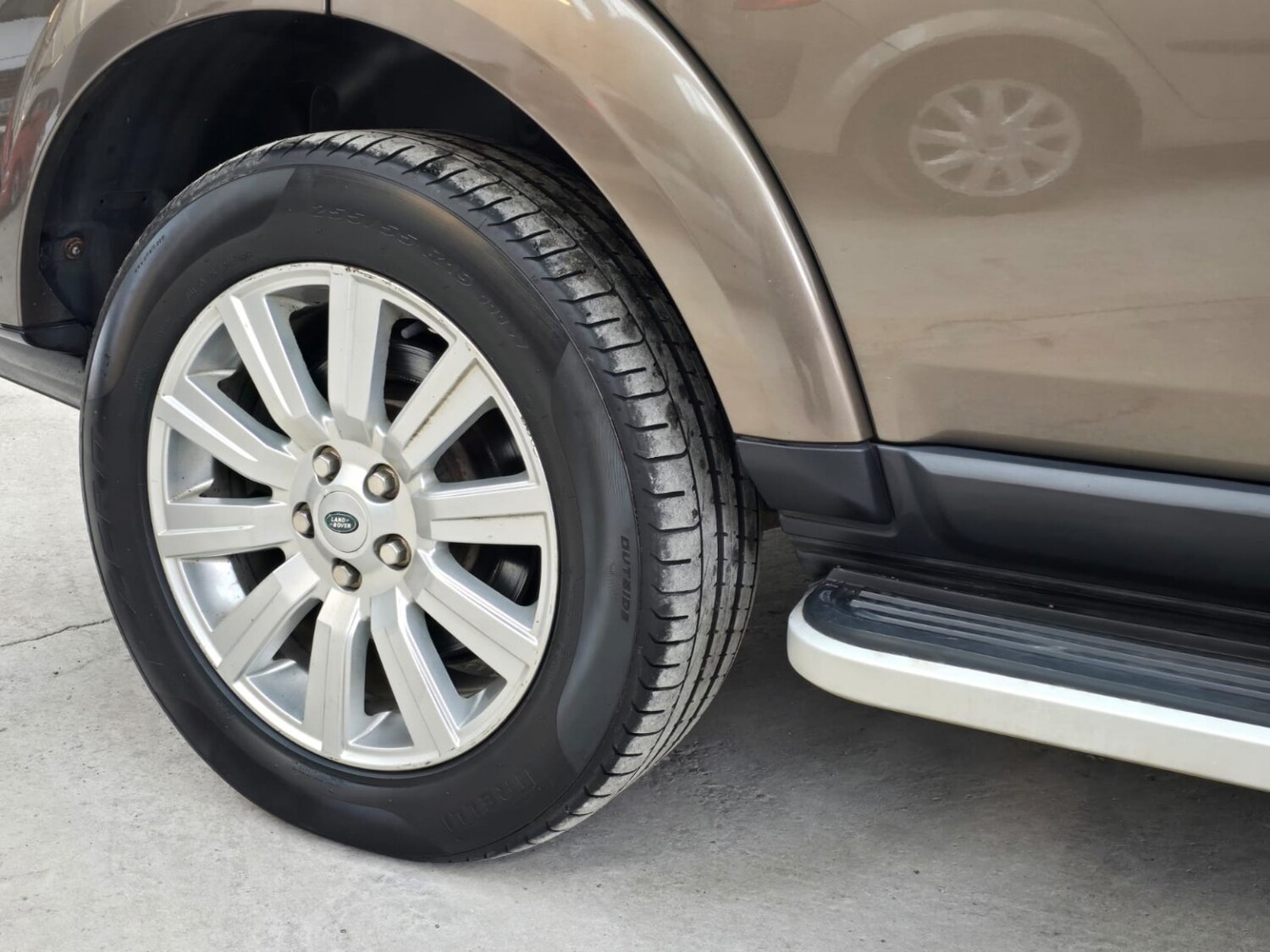 Used Land Rover Discovery 2011 for sale - 78031645: Photo 29