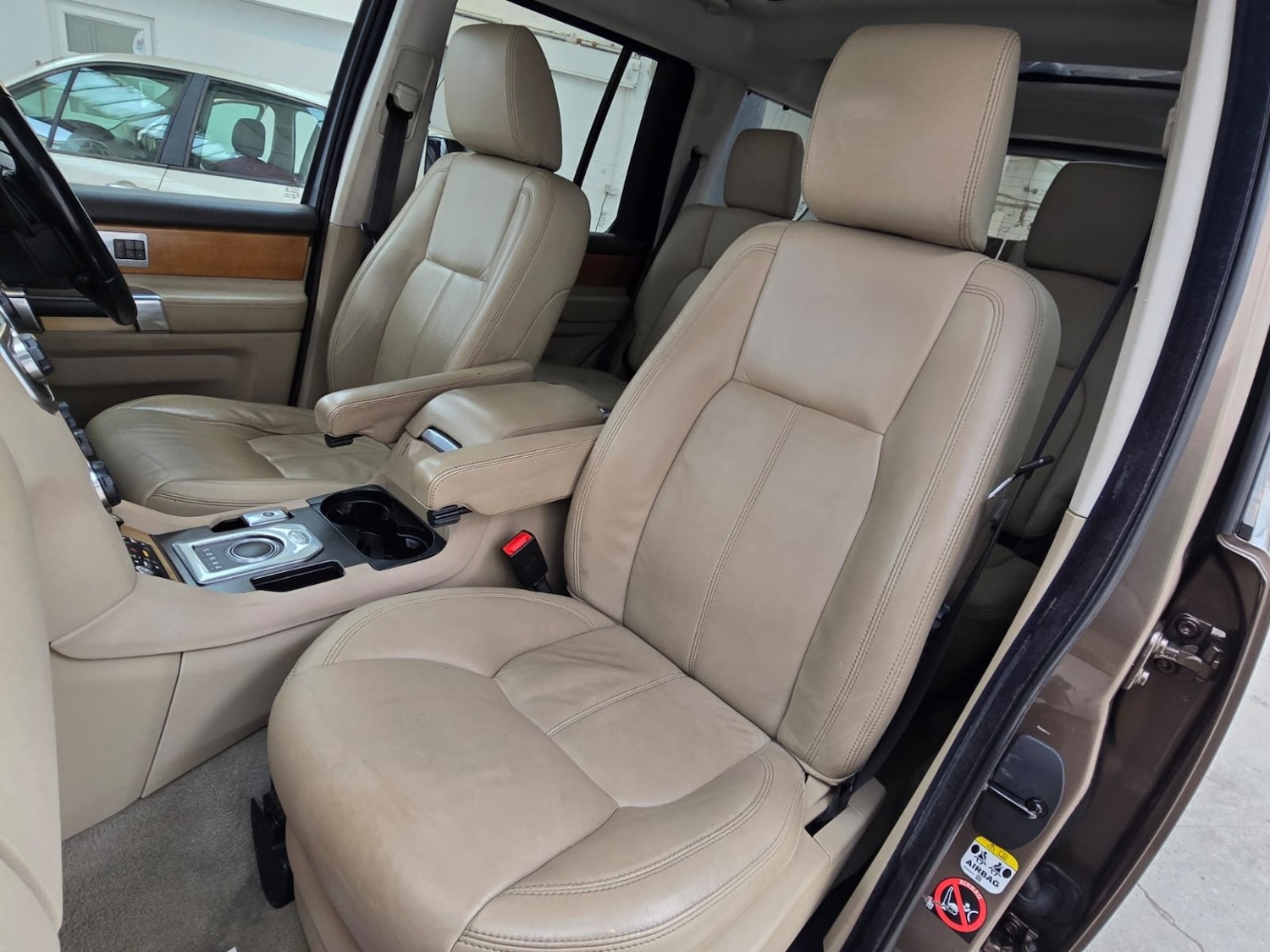 Used Land Rover Discovery 2011 for sale - 78031645: Photo 33