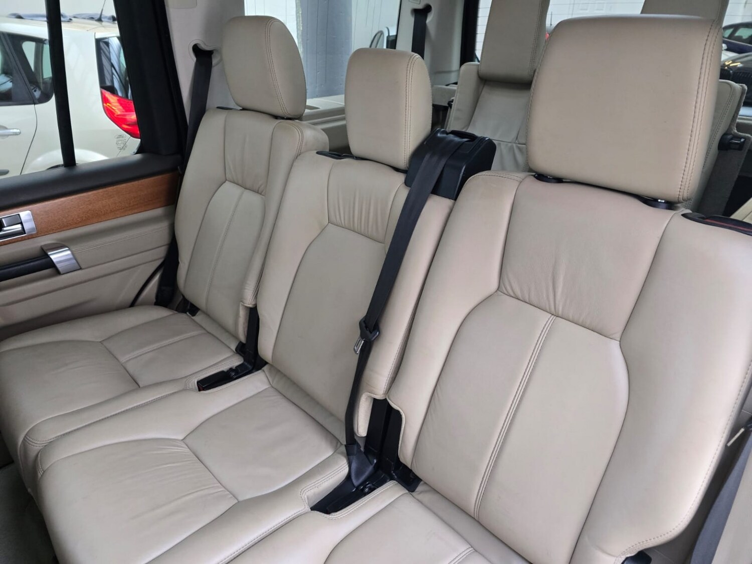 Used Land Rover Discovery 2011 for sale - 78031645: Photo 43