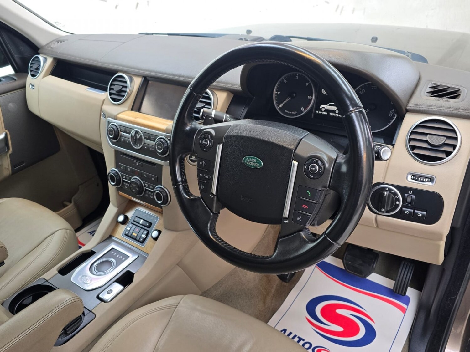 Used Land Rover Discovery 2011 for sale - 78031645: Photo 48