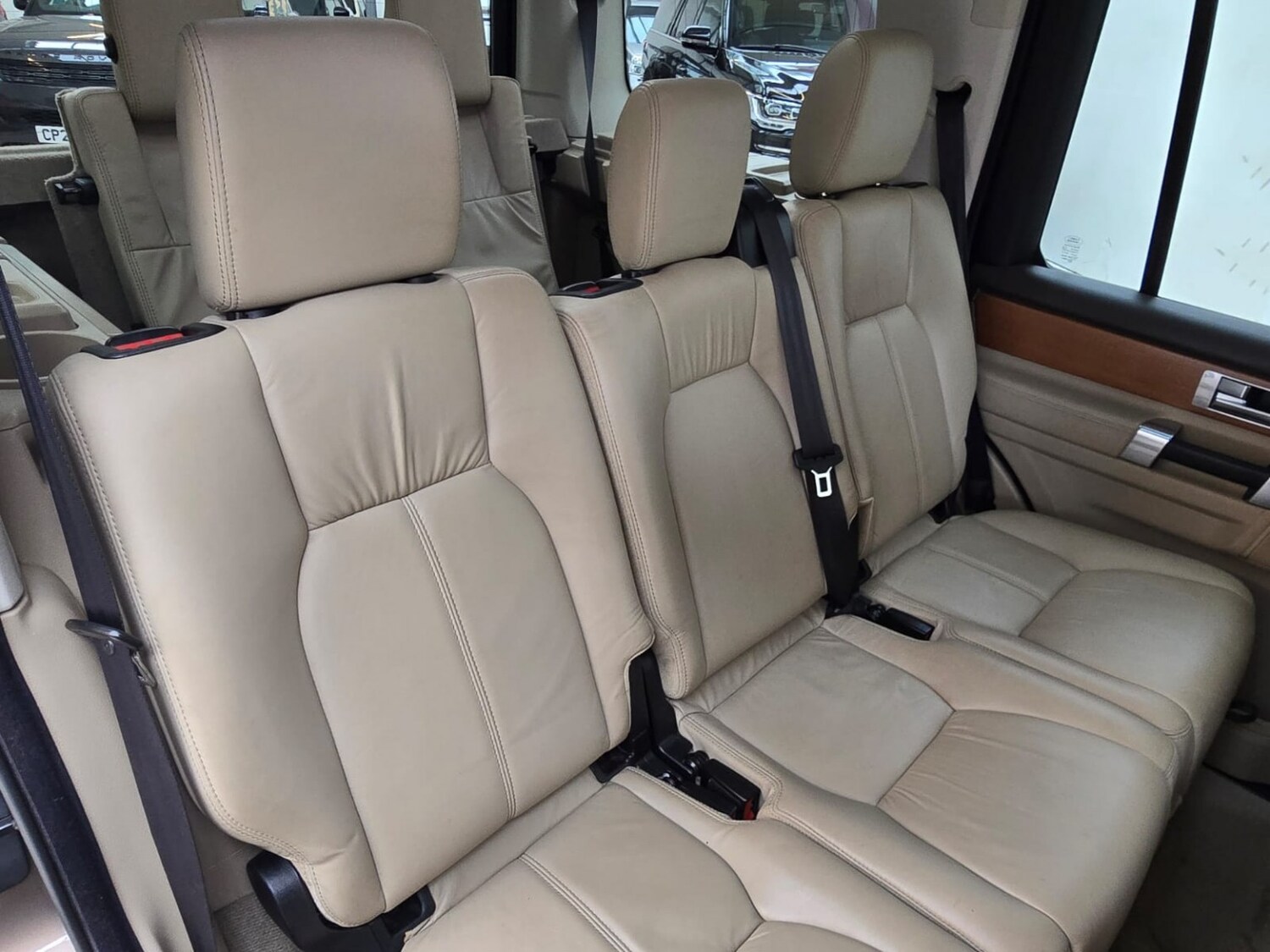 Used Land Rover Discovery 2011 for sale - 78031645: Photo 50