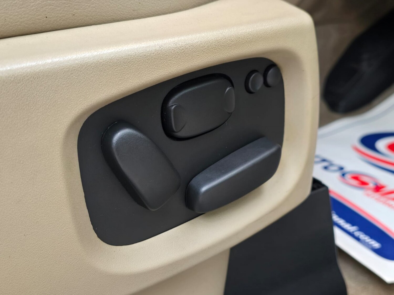 Used Land Rover Discovery 2011 for sale - 78031645: Photo 59