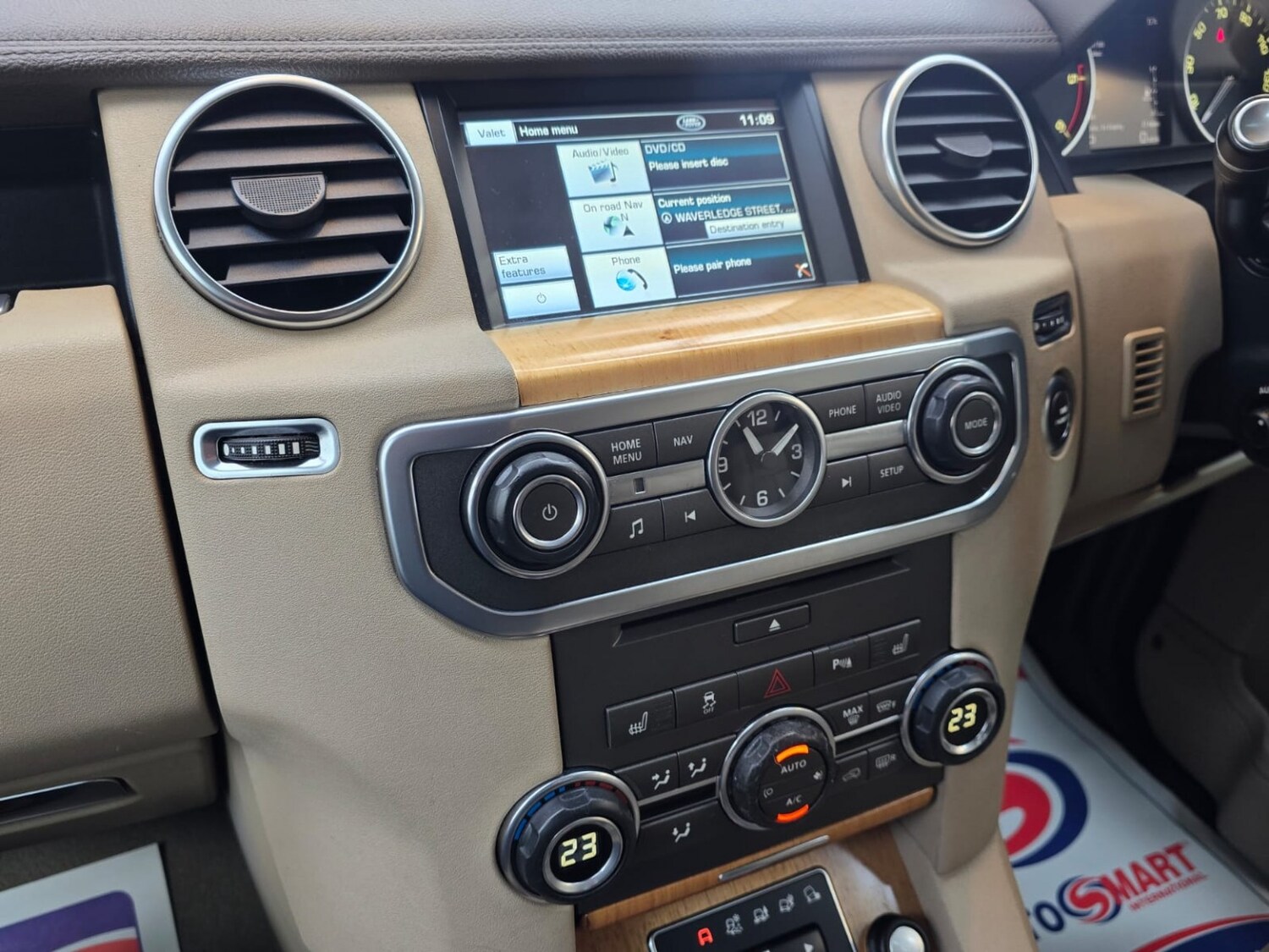 Used Land Rover Discovery 2011 for sale - 78031645: Photo 66