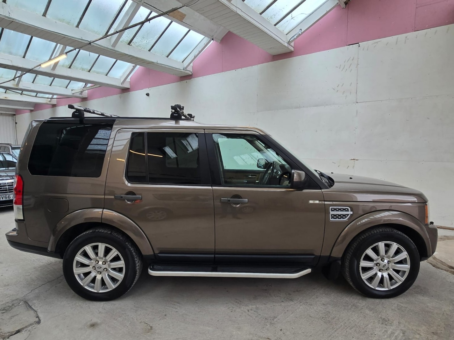 Used Land Rover Discovery 2011 for sale - 78031645: Photo 7