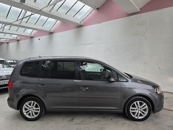 Used Volkswagen Touran 2014 for sale - 78646890: Photo