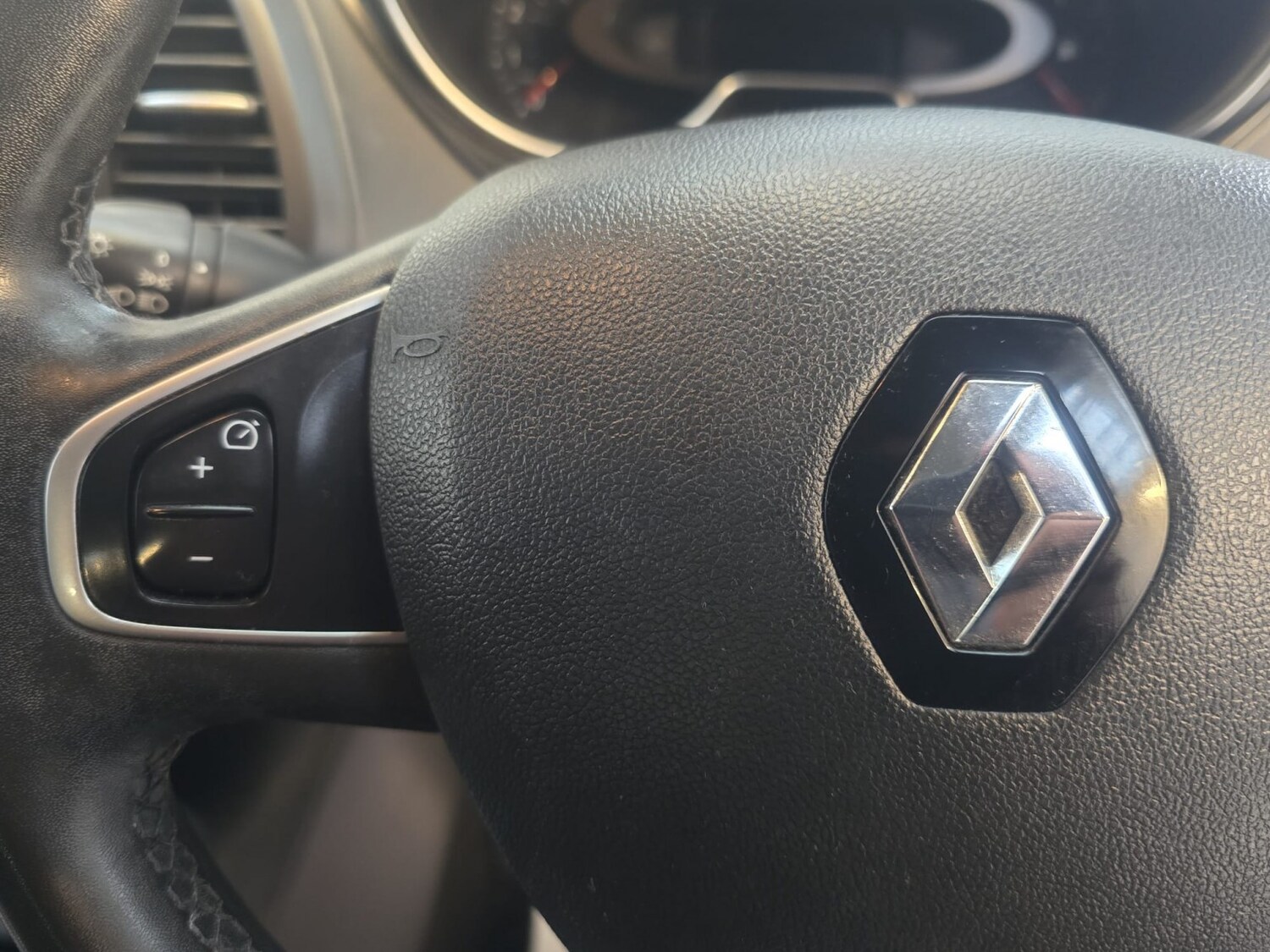 Used Renault Captur 2018 for sale - 78031697: Photo 15