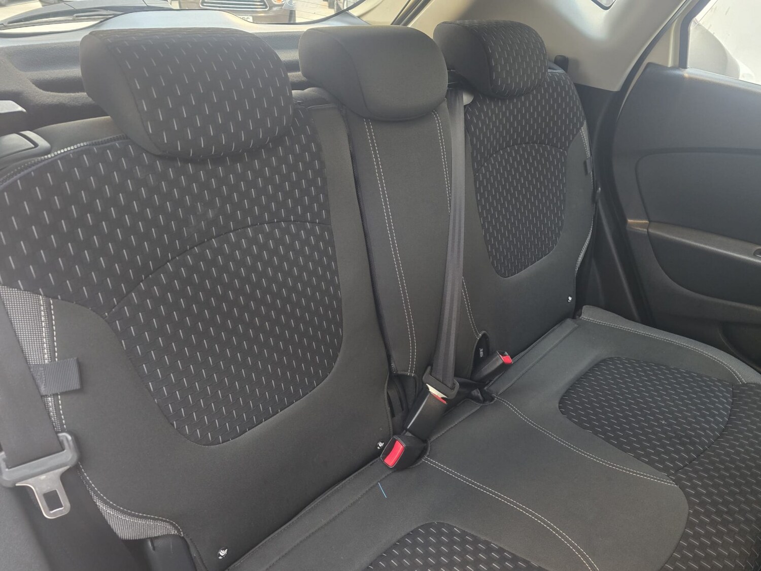 Used Renault Captur 2018 for sale - 78031697: Photo 37