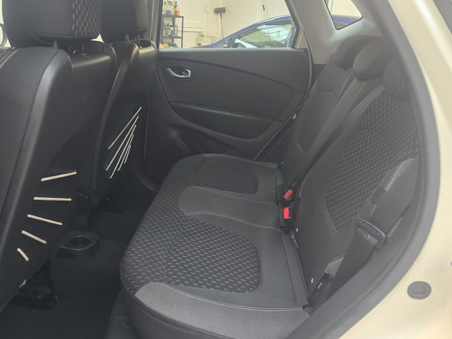 Used Renault Captur 2018 for sale - 78031697: Photo 39