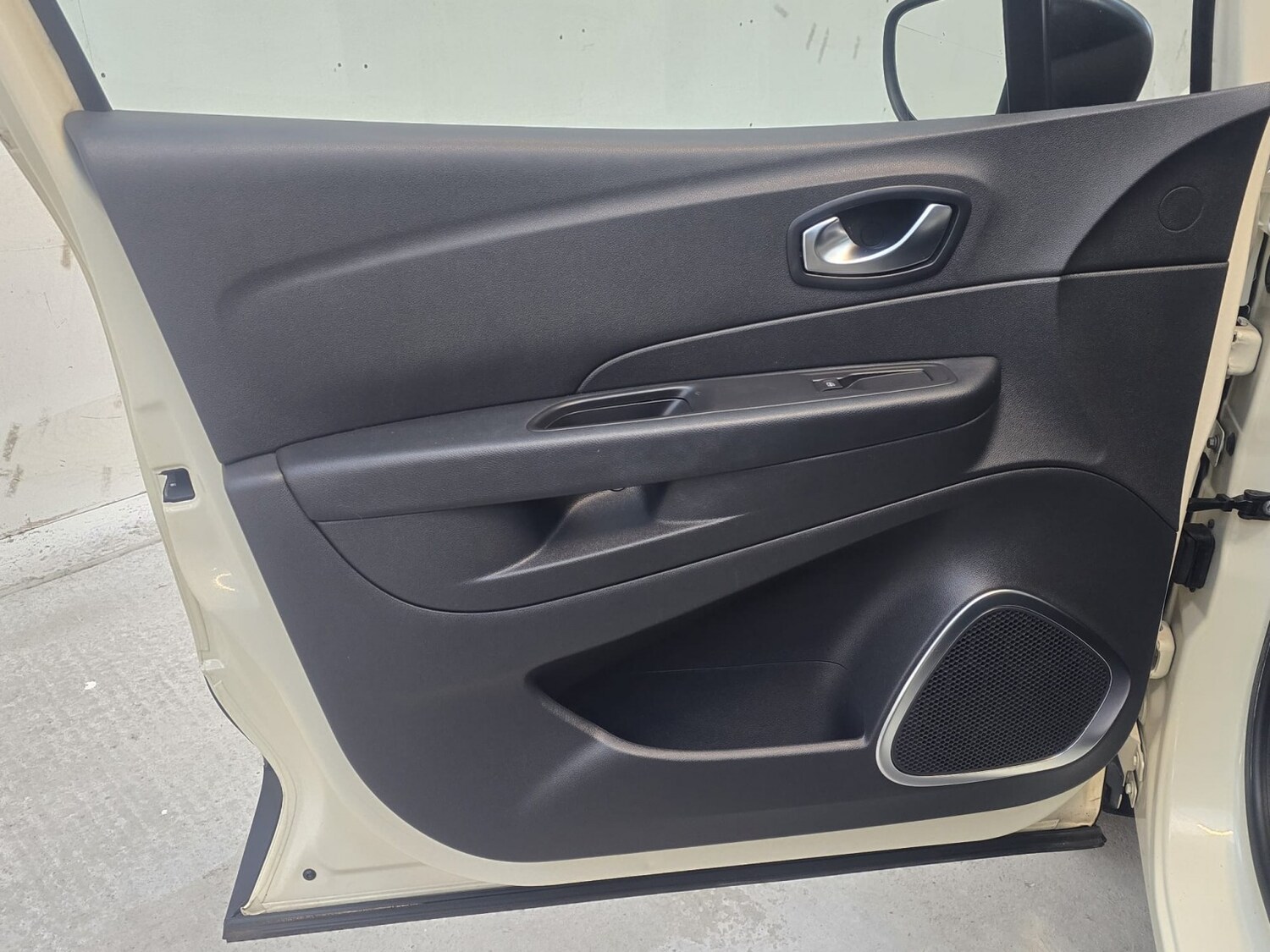 Used Renault Captur 2018 for sale - 78031697: Photo 58