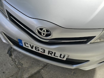 Used Toyota Yaris 2013 for sale - 78383346: Photo