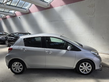 Used Toyota Yaris 2013 for sale - 78383346: Photo