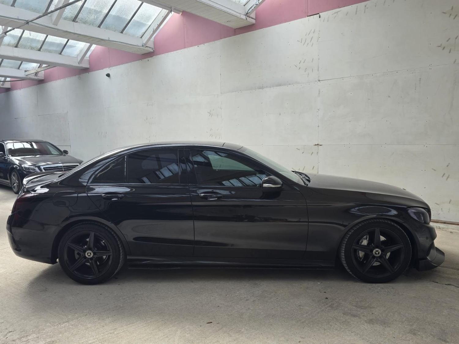 Used Mercedes-Benz C Class 2014 for sale - 78084522: Photo 4