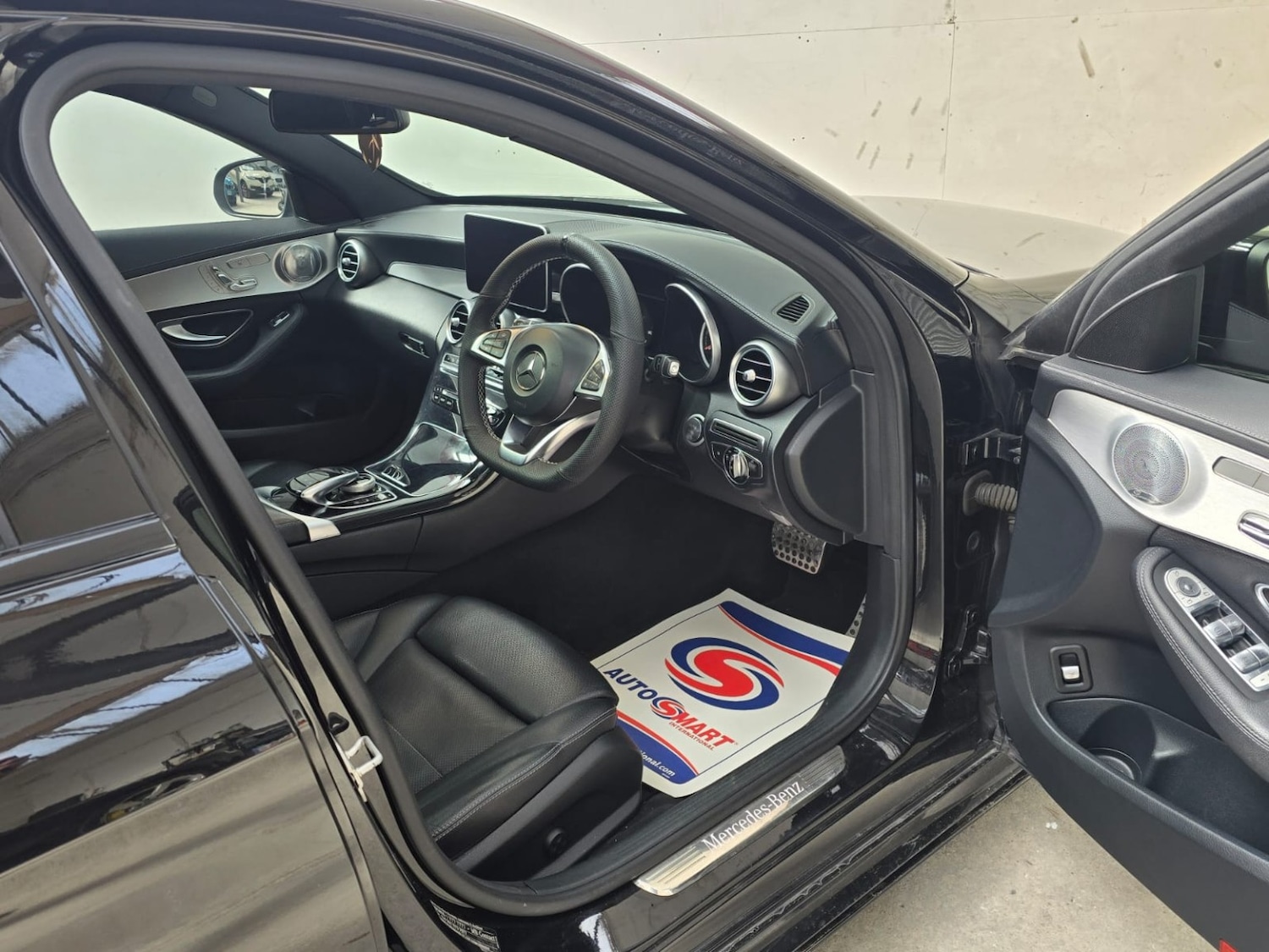 Used Mercedes-Benz C Class 2014 for sale - 78084522: Photo 53