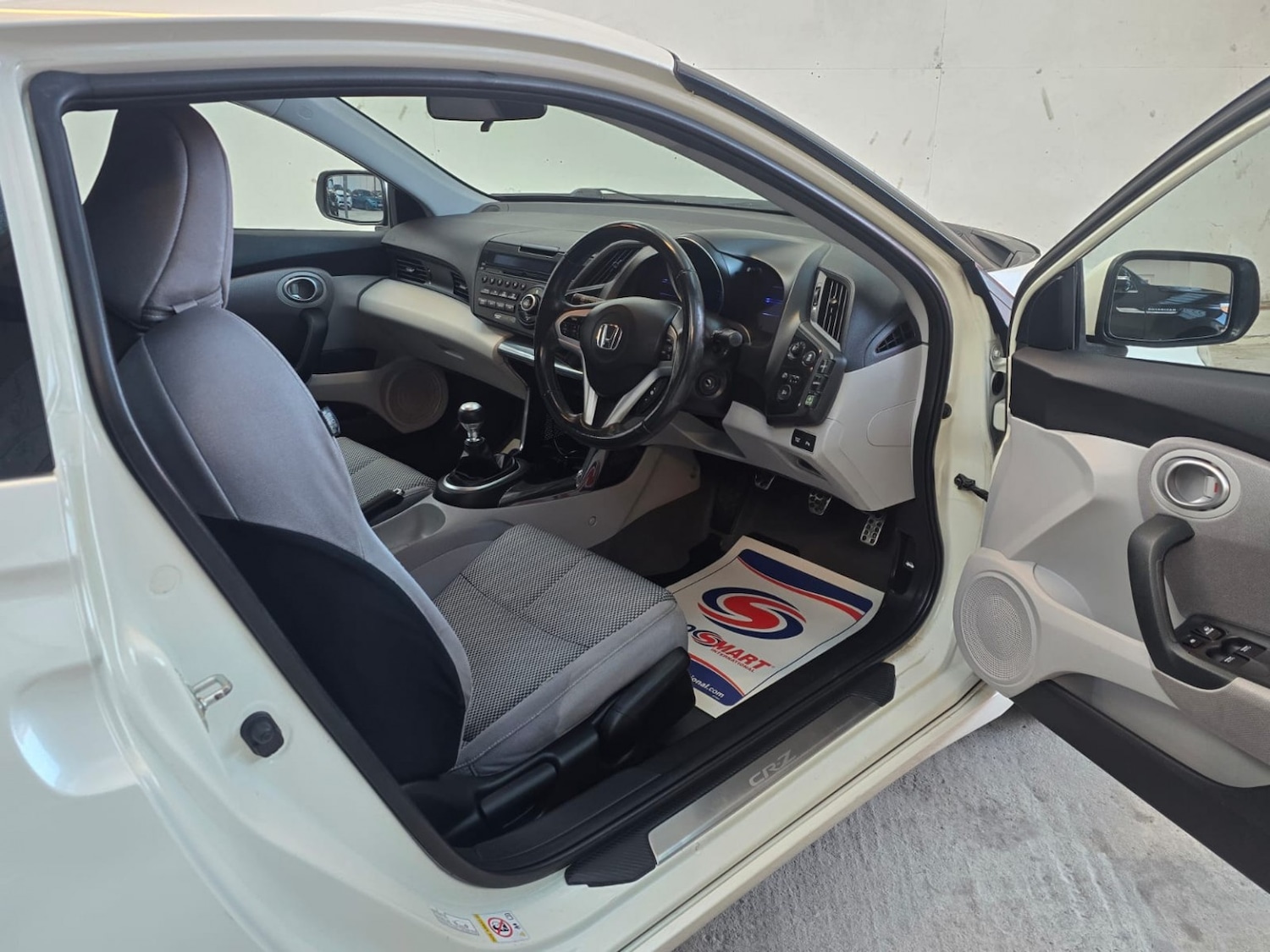 Used Honda CR-Z 2011 for sale - 78031707: Photo 29