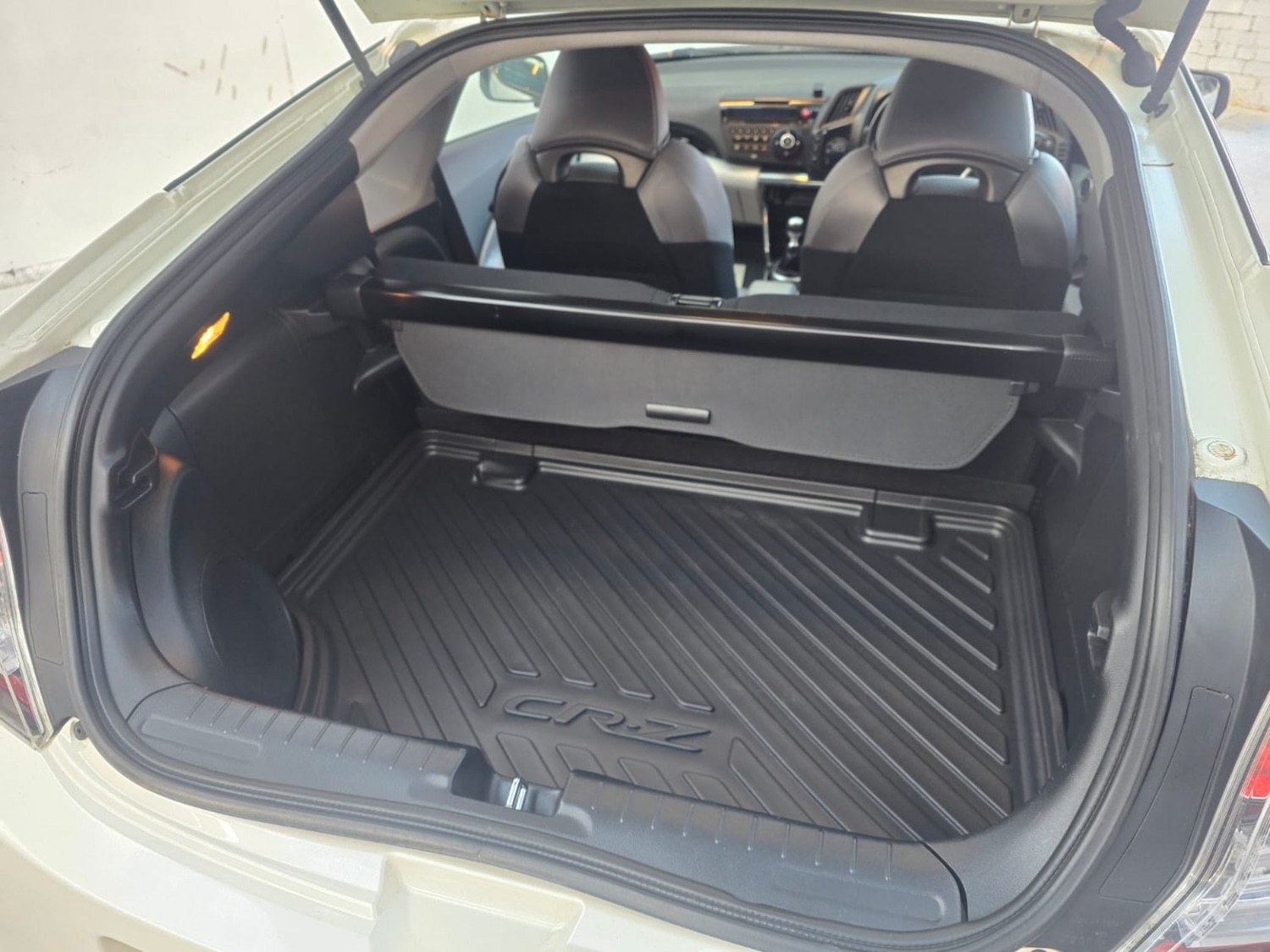 Used Honda CR-Z 2011 for sale - 78031707: Photo 30