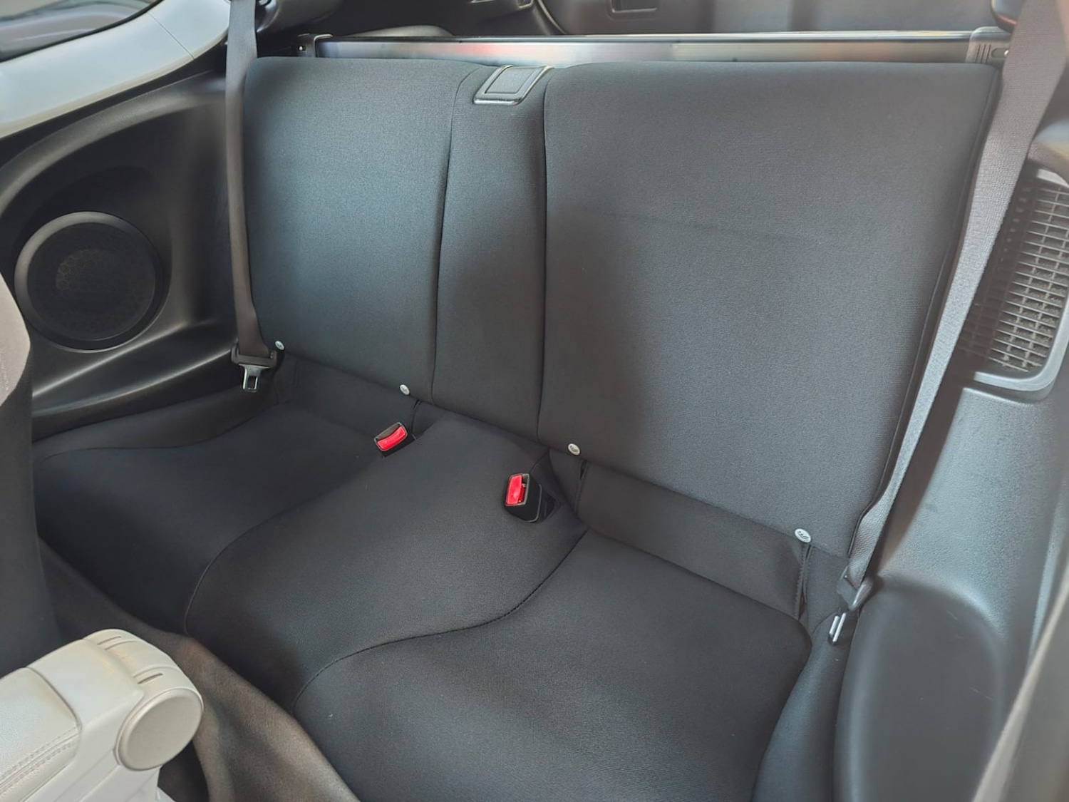 Used Honda CR-Z 2011 for sale - 78031707: Photo 32