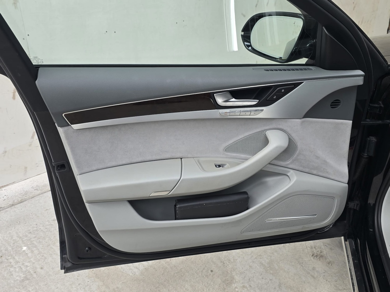 Used Audi A8 2015 for sale - 78182957: Photo 30