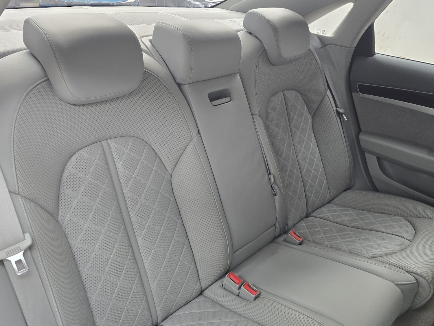 Used Audi A8 2015 for sale - 78182957: Photo 36