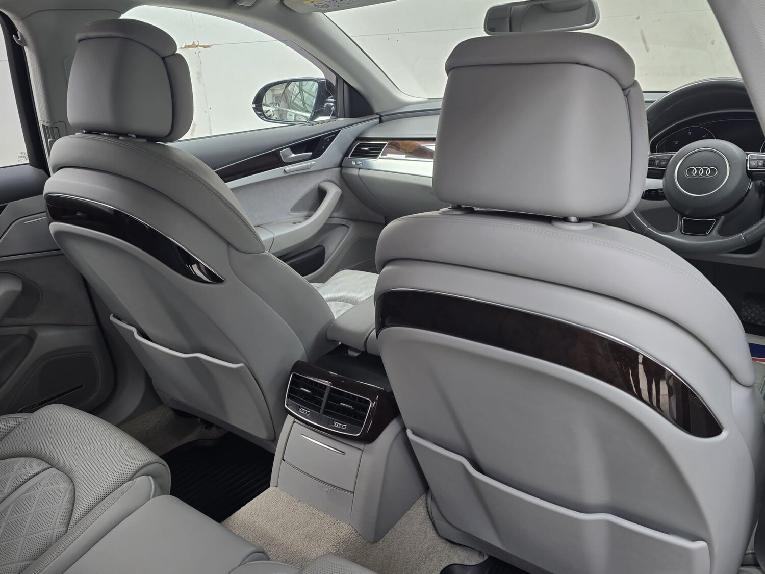 Used Audi A8 2015 for sale - 78182957: Photo 37