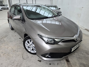 Used Toyota Auris 2016 for sale - 78852510: Photo