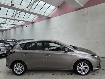 Used Toyota Auris 2016 for sale - 78852510: Photo