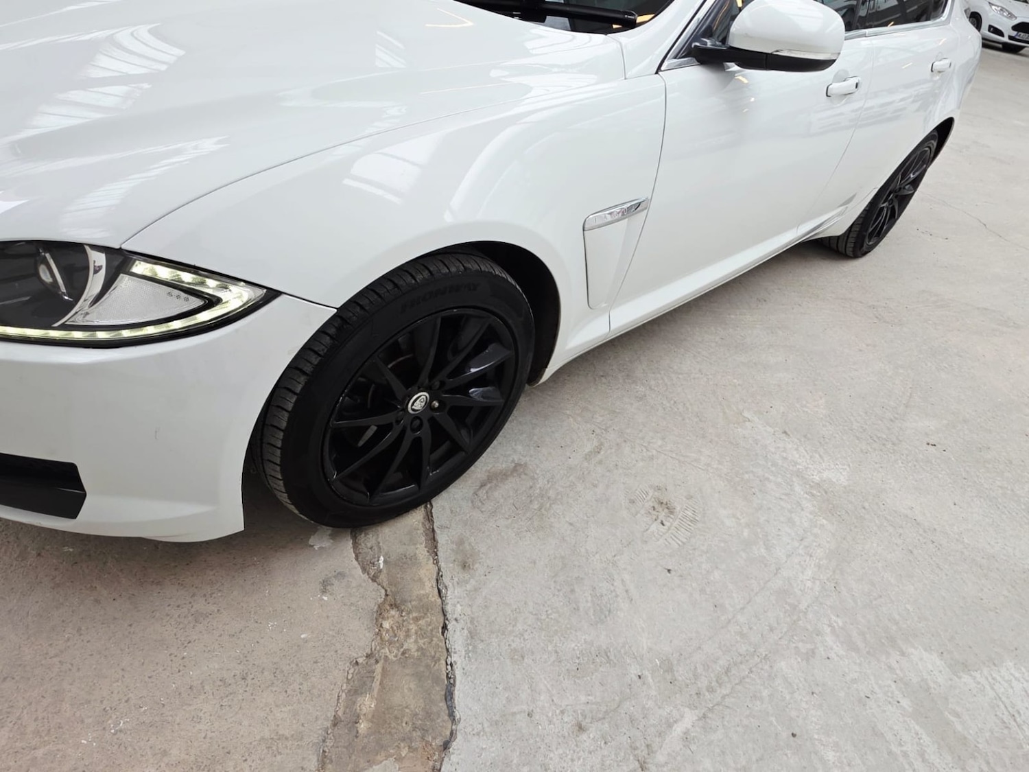 Used Jaguar XF 2013 for sale - 78084510: Photo 18