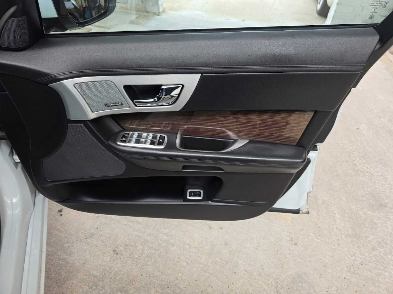 Used Jaguar XF 2013 for sale - 78084510: Photo 23