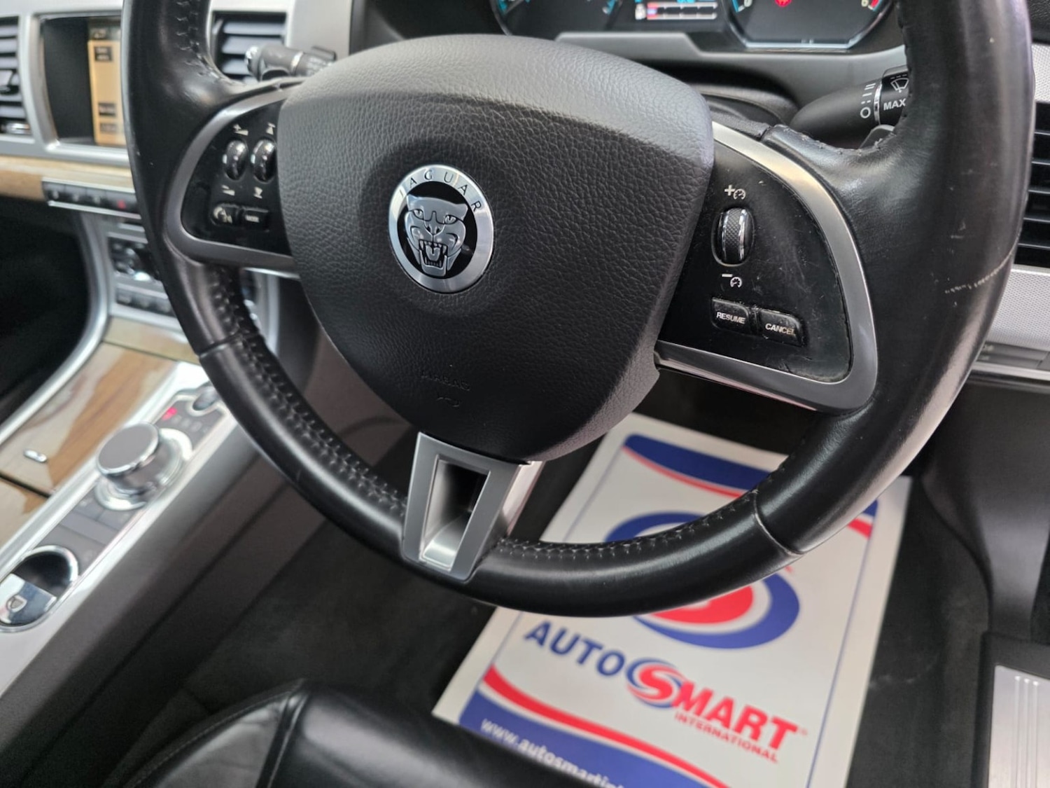 Used Jaguar XF 2013 for sale - 78084510: Photo 26