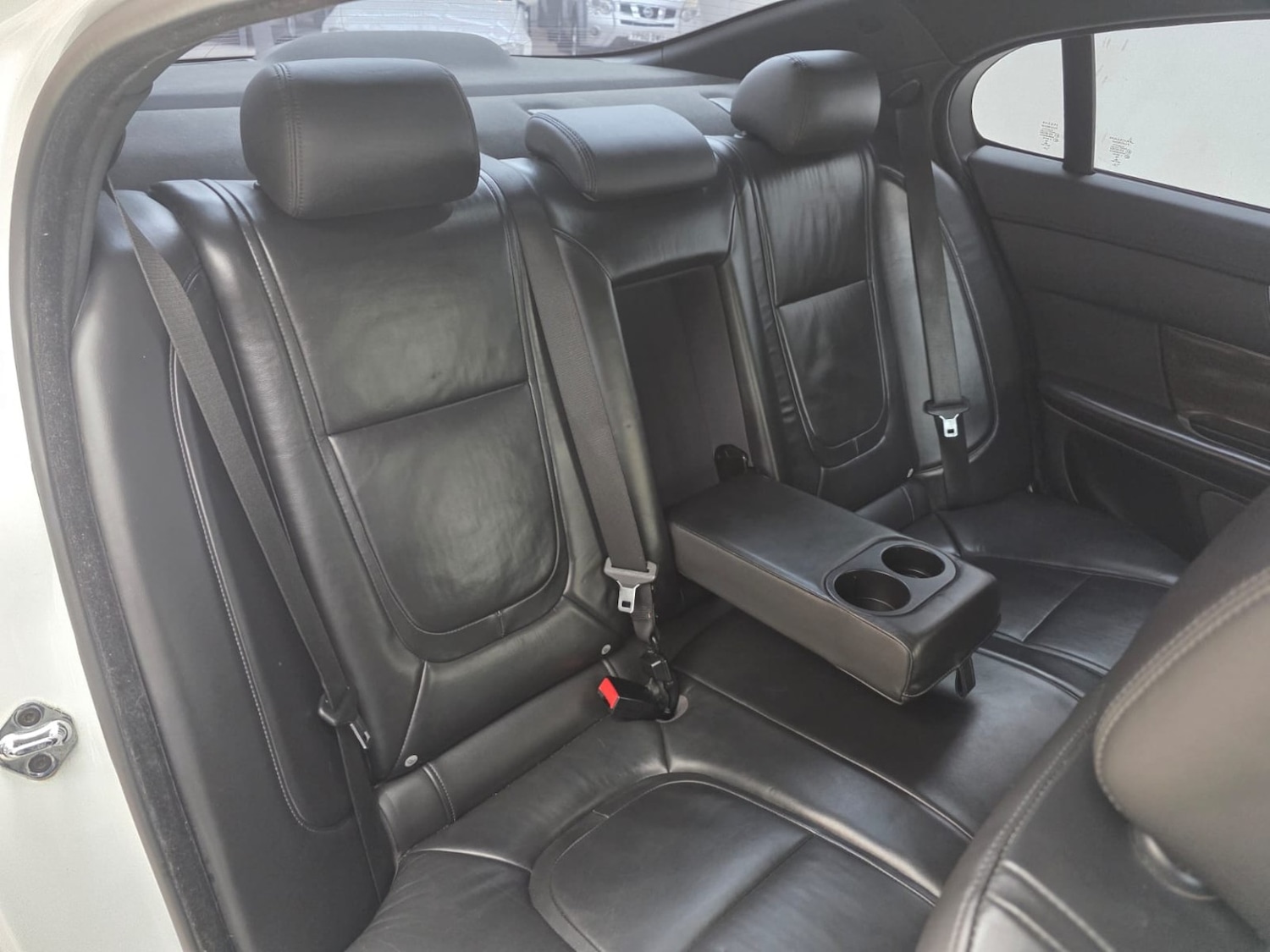 Used Jaguar XF 2013 for sale - 78084510: Photo 32