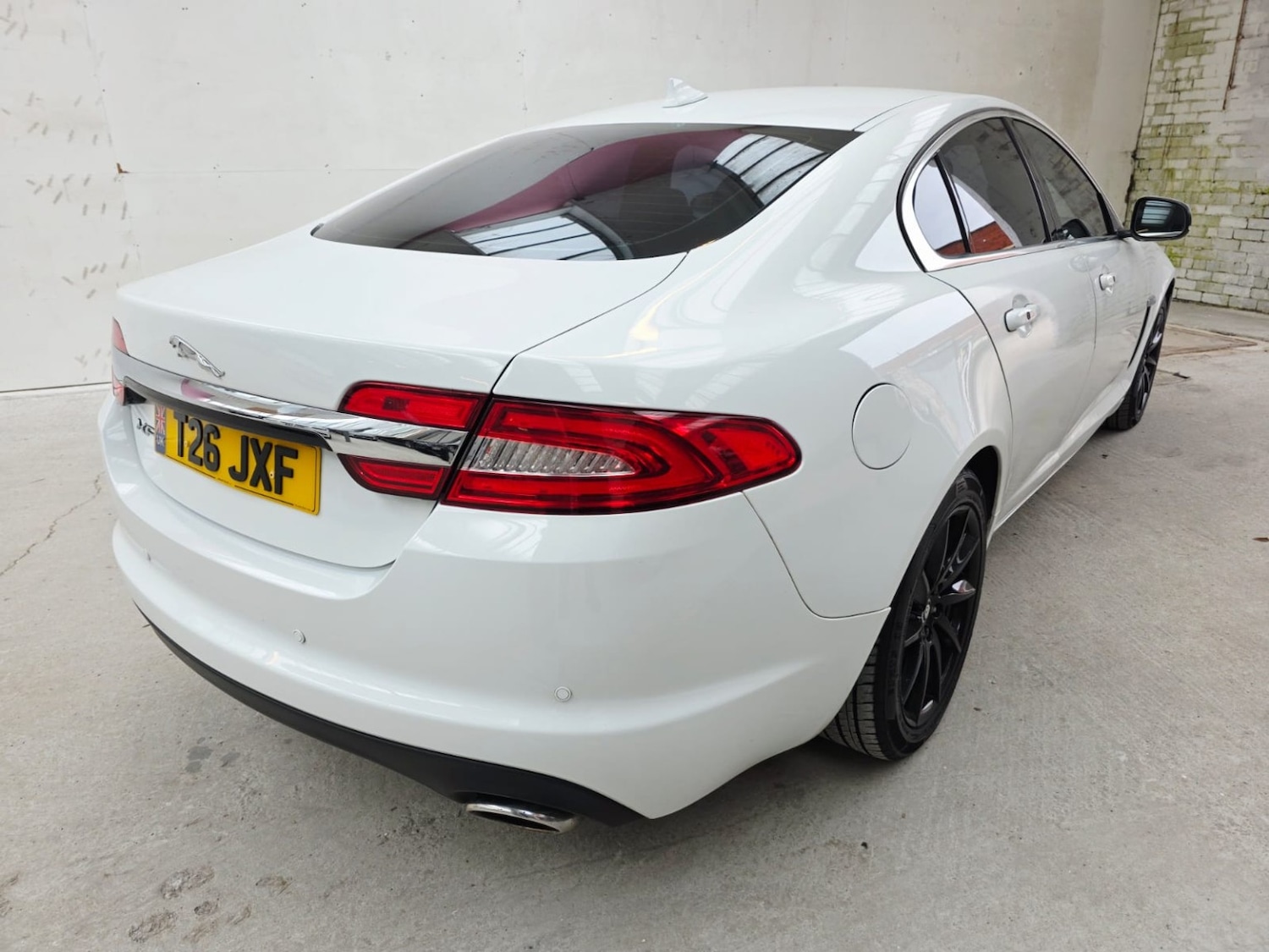 Used Jaguar XF 2013 for sale - 78084510: Photo 4