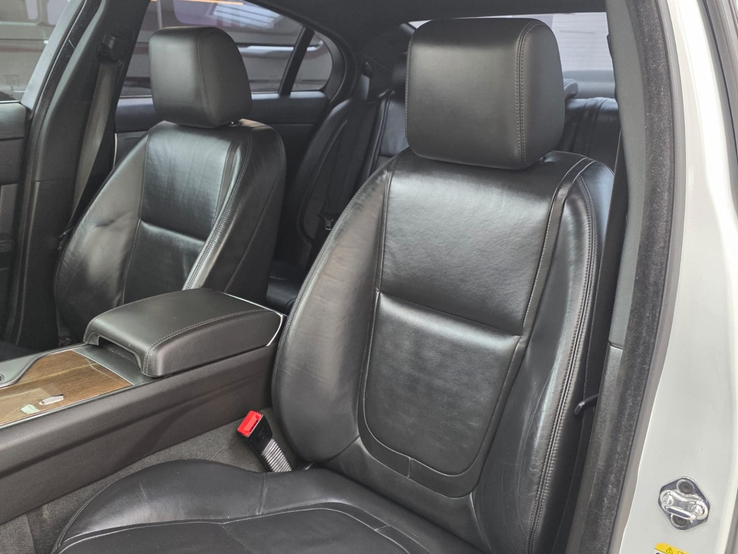 Used Jaguar XF 2013 for sale - 78084510: Photo 40