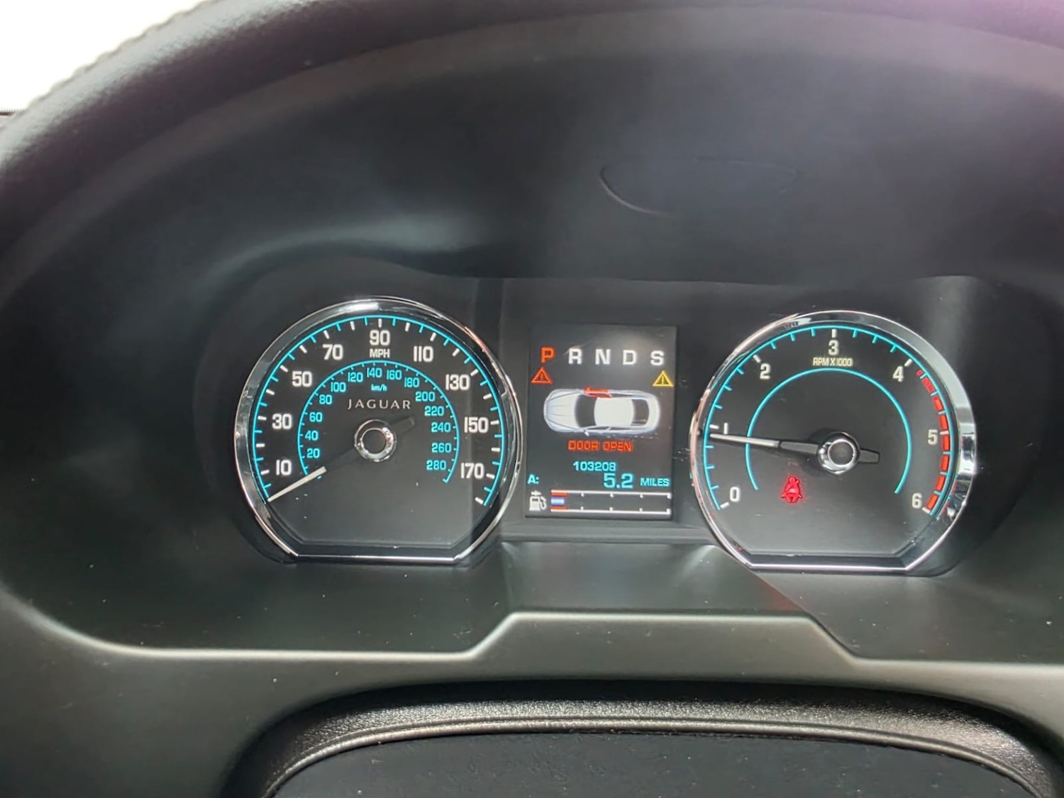 Used Jaguar XF 2013 for sale - 78084510: Photo 46