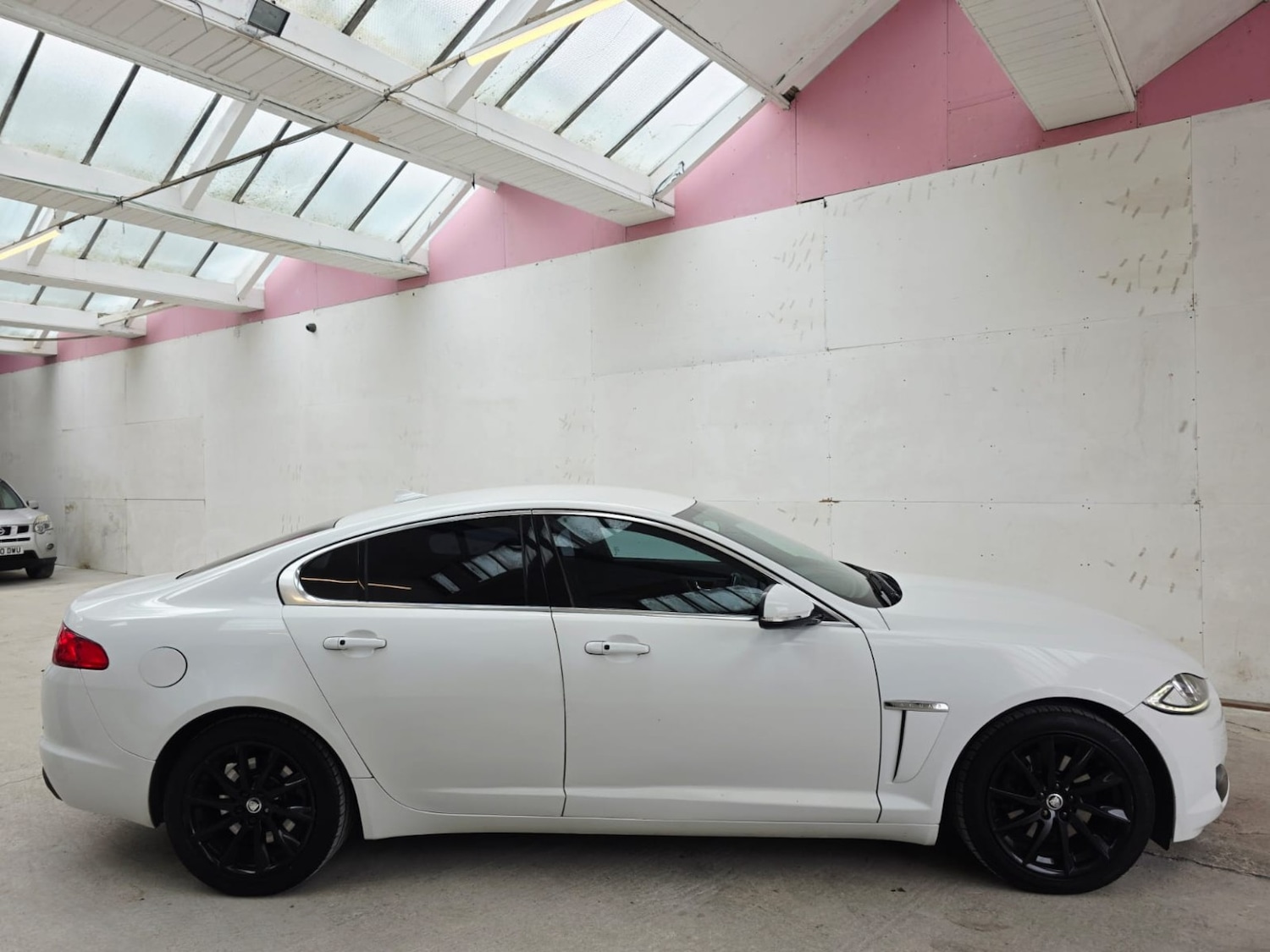 Used Jaguar XF 2013 for sale - 78084510: Photo 6
