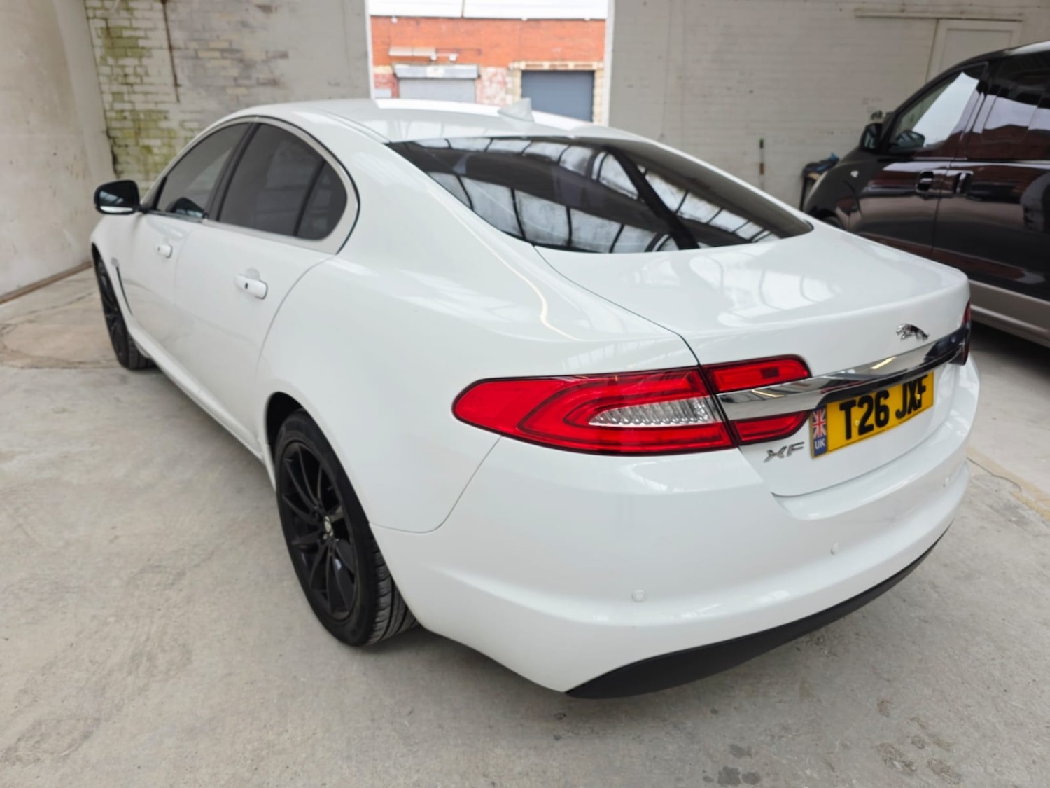 Used Jaguar XF 2013 for sale - 78084510: Photo 8