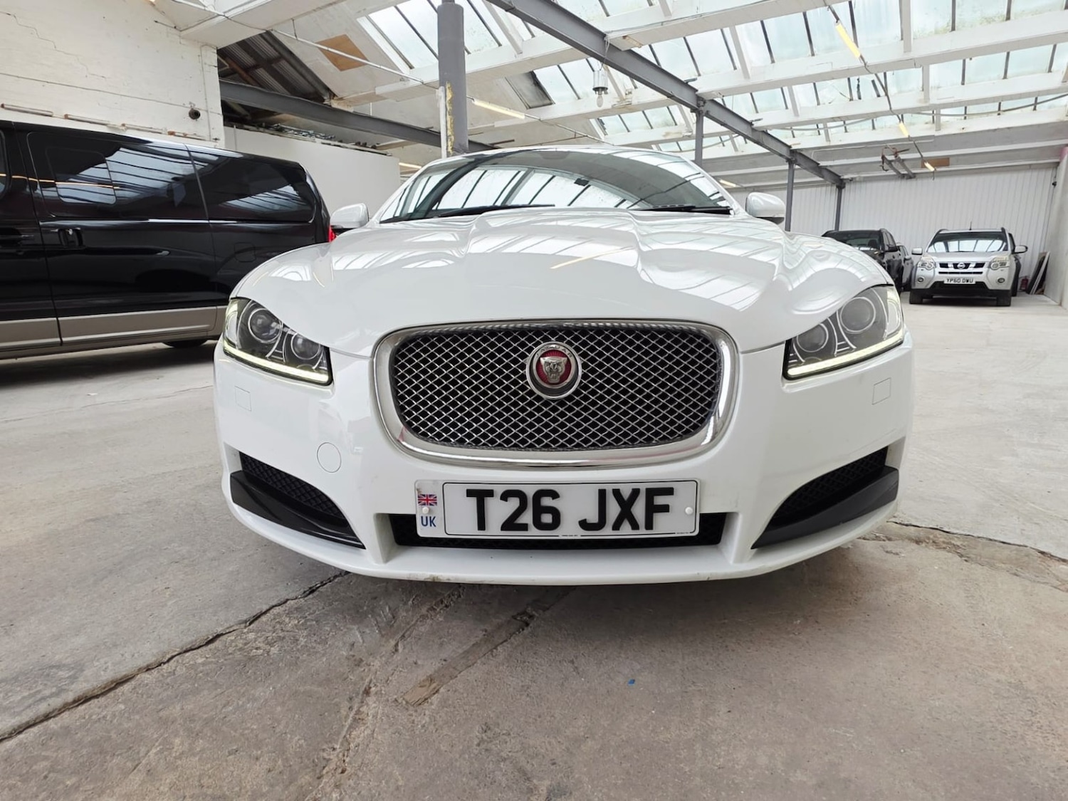 Used Jaguar XF 2013 for sale - 78084510: Photo 9