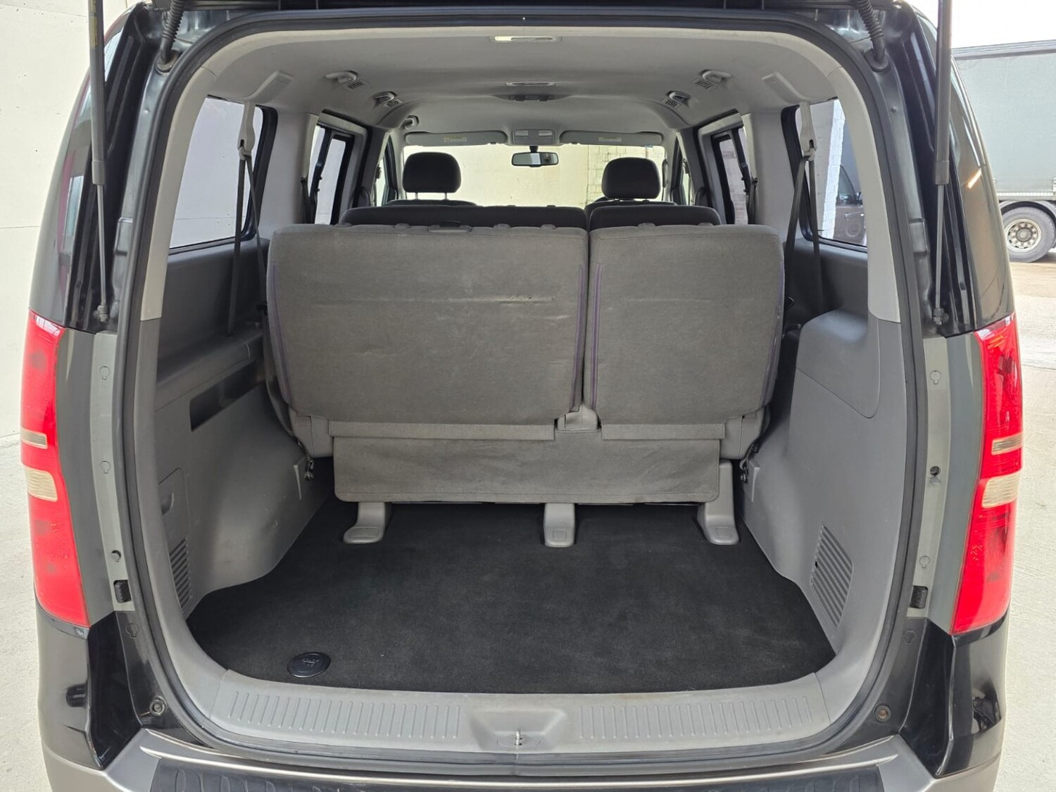 Used Hyundai i800 2012 for sale - 78031706: Photo 10