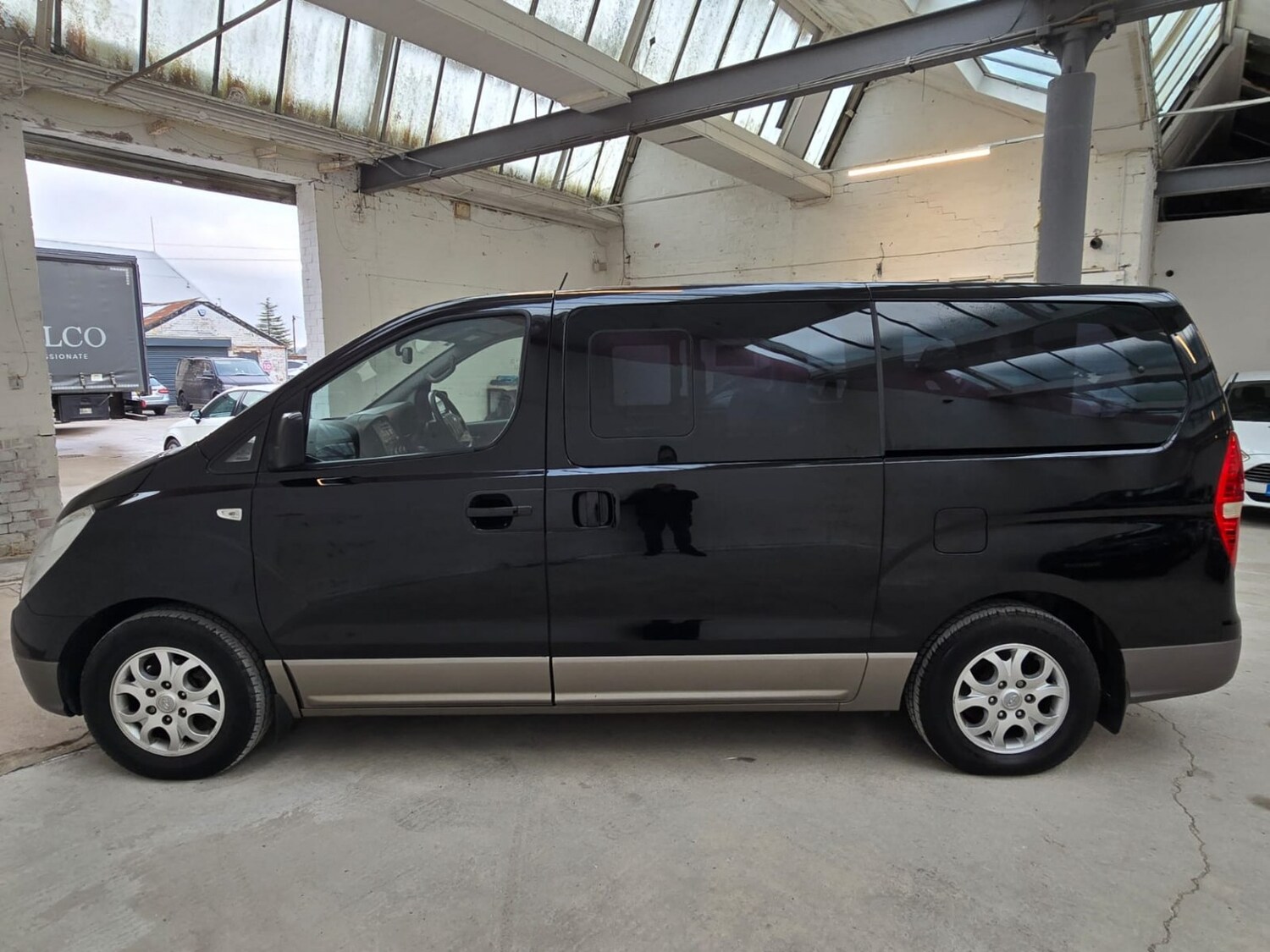 Used Hyundai i800 2012 for sale - 78031706: Photo 12