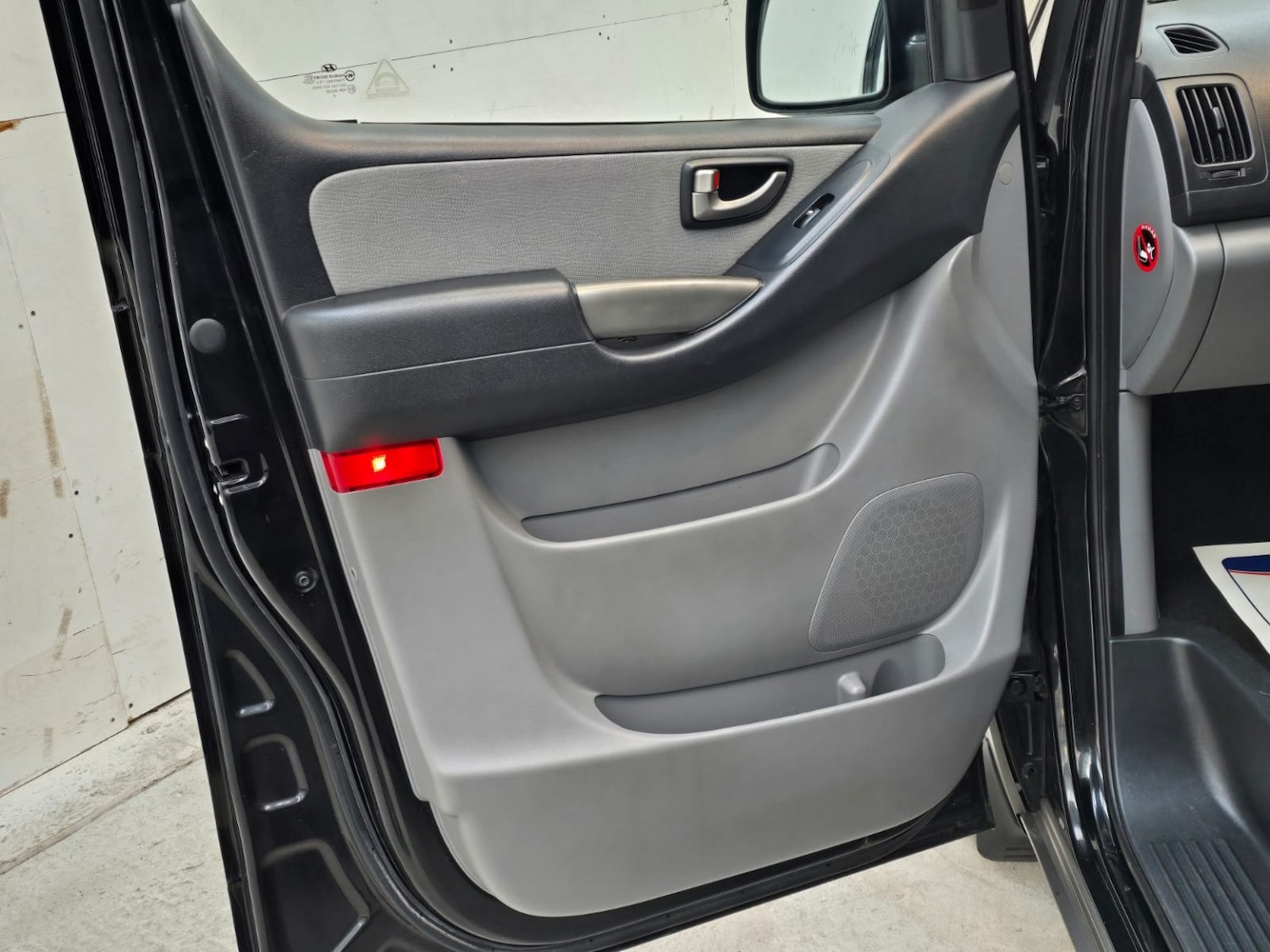 Used Hyundai i800 2012 for sale - 78031706: Photo 33