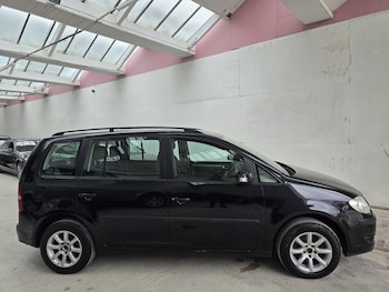 Used Volkswagen Touran 2007 for sale - 78592736: Photo